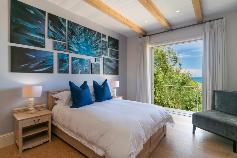 9 Bedroom Property for Sale in Beachy Head Western Cape